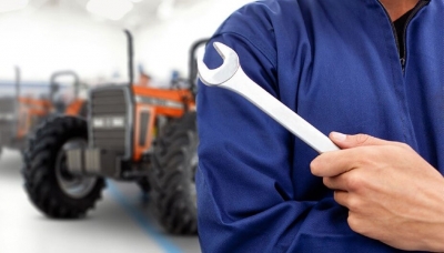 TRACTOR SERVICE