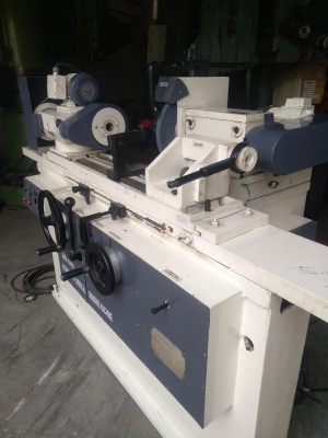 Cylindrical grinder