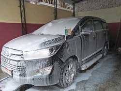 SUV Car Washing